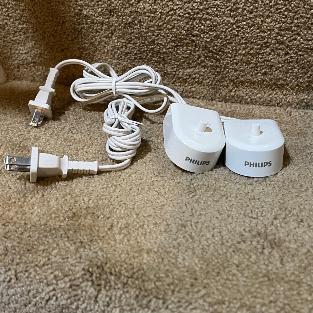 OEM Philips Electric Toothbrush Charger Waterproof Base HX6100 - White set of 2